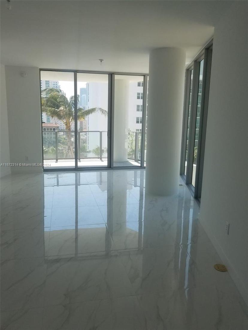 Picture of 2900 NE 7Th Ave # 709, Miami FL 33137