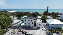 Picture of 212 Schooner Ln, Duck, FL 33050