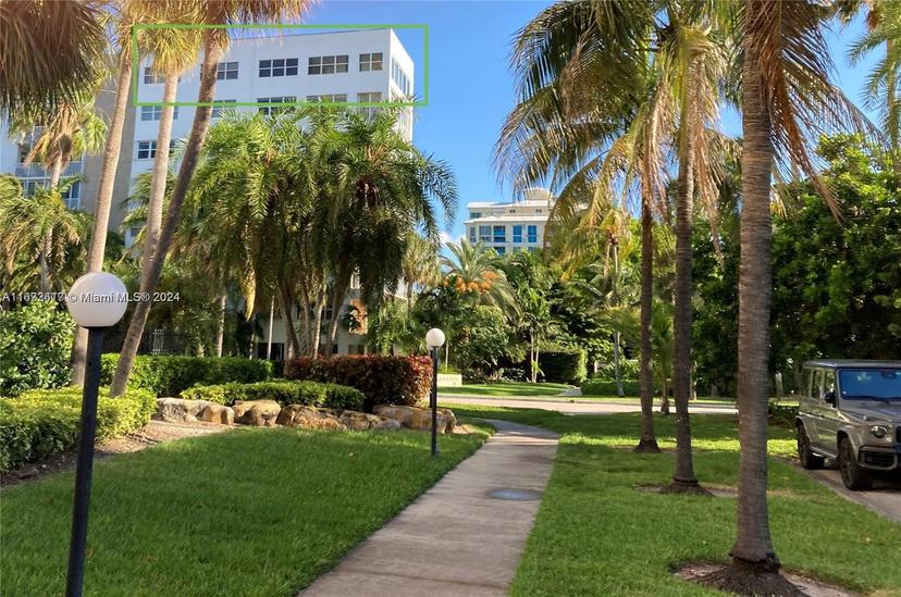 Picture of 590 Ocean Dr # 8C, Key Biscayne FL 33149