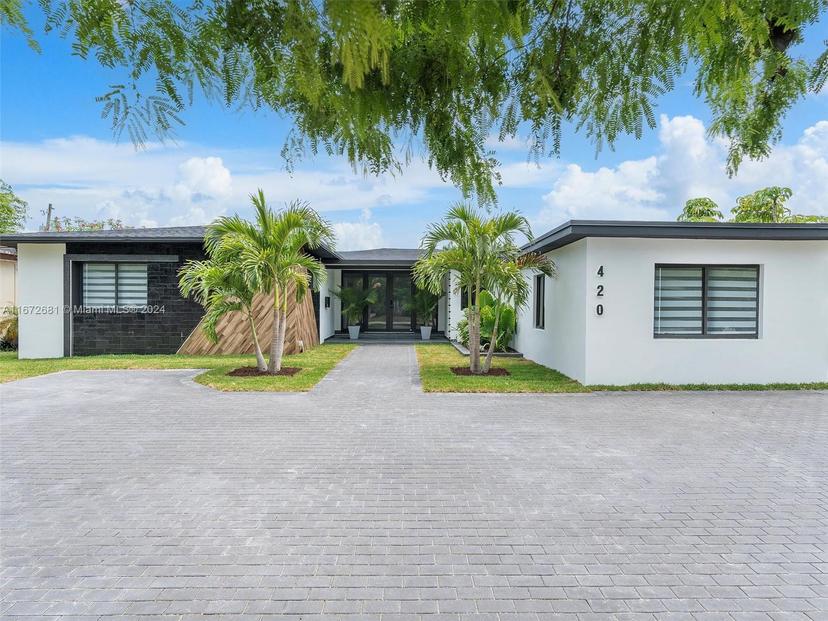 Picture of 420 N Shore Dr, Miami Beach FL 33141