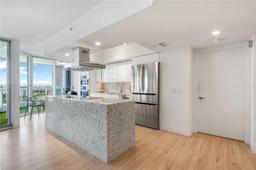 Picture of 21205 Yacht Club Dr # 2703, Aventura, FL 33180