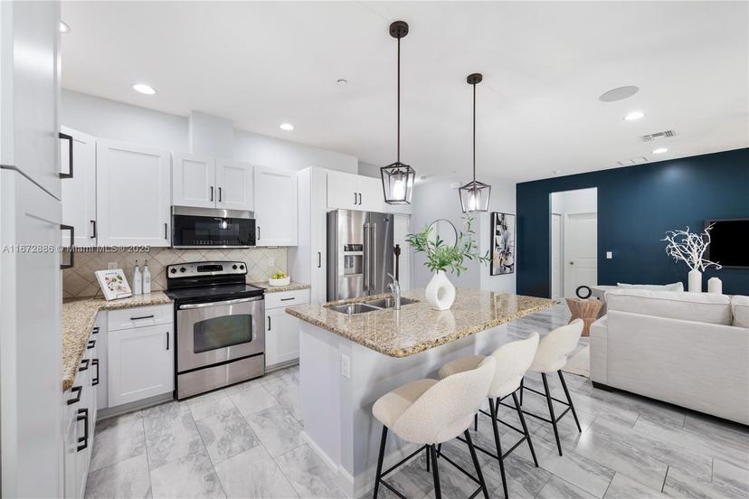Picture of 4184 Cascada Cir, Cooper City FL 33024