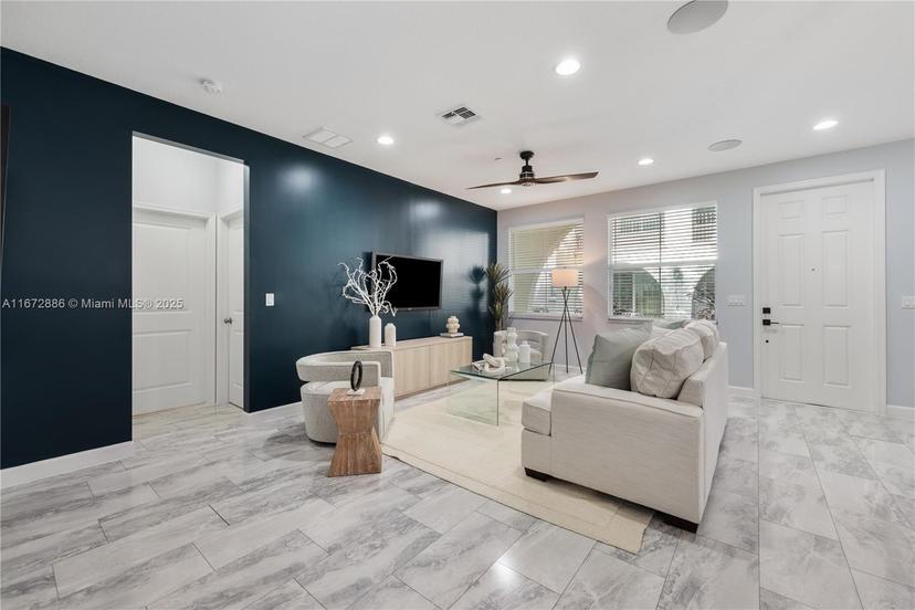Picture of 4184 Cascada Cir, Cooper City FL 33024