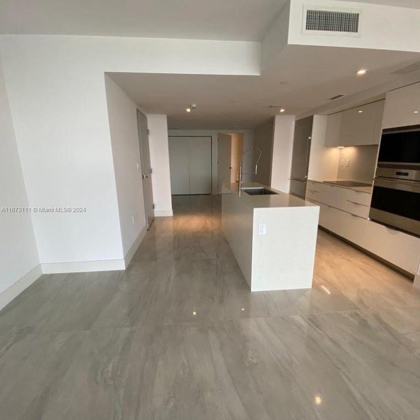 Picture of 9521 E Bay Harbor Dr # 605, Bay Harbor Islands FL 33154