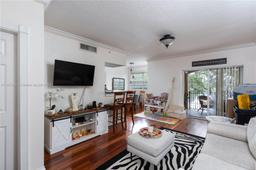 Picture of 11631 SW 2Nd St # 20206, Pembroke Pines, FL 33025