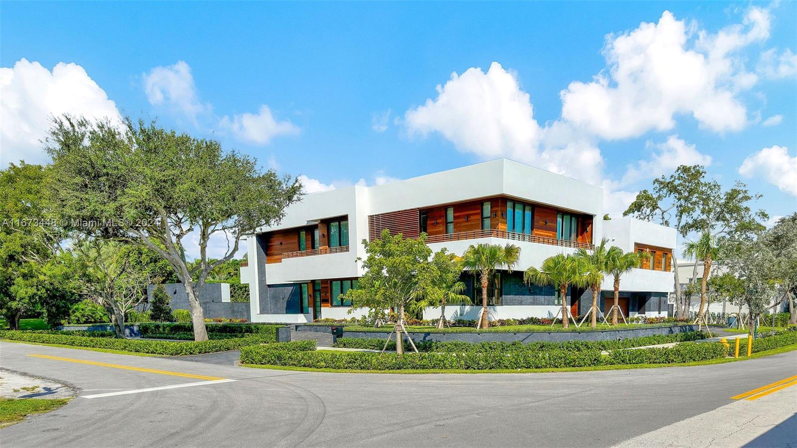 Picture of 9860 NE 5Th Avenue Rd, Miami Shores, FL 33138