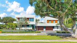 Picture of 9860 NE 5Th Avenue Rd, Miami Shores, FL 33138