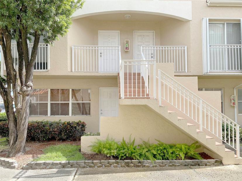 Picture of 670 NW 85Th Pl # 108, Miami FL 33126