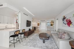 Picture of 3000 Island Blvd # 2404, Aventura, FL 33160