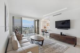 Picture of 3000 Island Blvd # 2404, Aventura, FL 33160