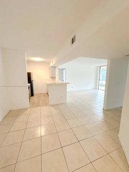 Picture of 4045 W Mcnab Rd # 106G, Pompano Beach, FL 33069