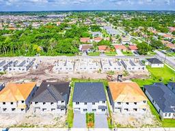 Picture of 22577 SW 125 Avenue # B, Miami, FL 33170