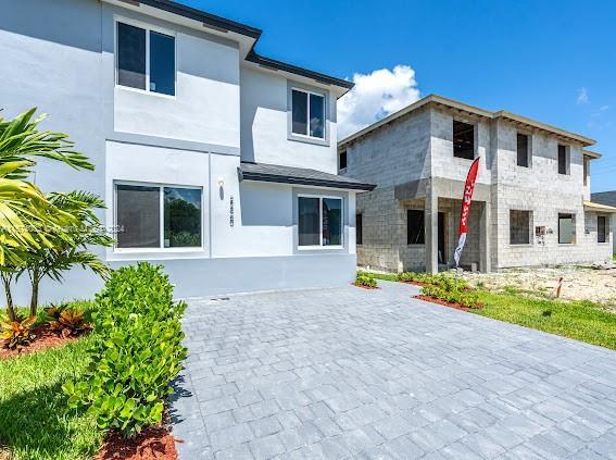 Picture of 22577 SW 125 Avenue # B, Miami, FL 33170