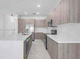 Picture of 22577 SW 125 Avenue # B, Miami, FL 33170