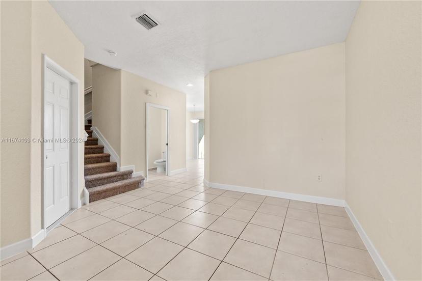 Picture of 2526 SE 15Th Ct, Homestead FL 33035