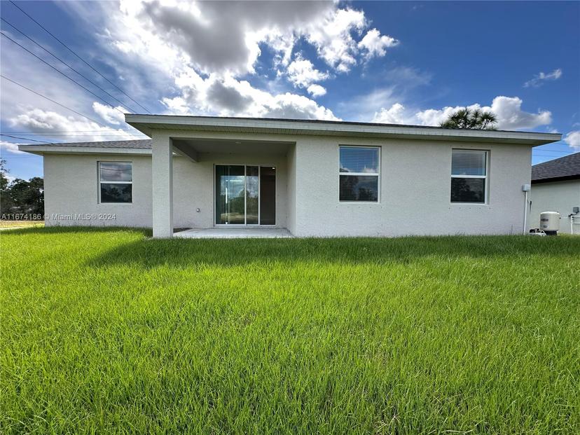 Picture of 3000 36Th St W, Lehigh Acres FL 33971