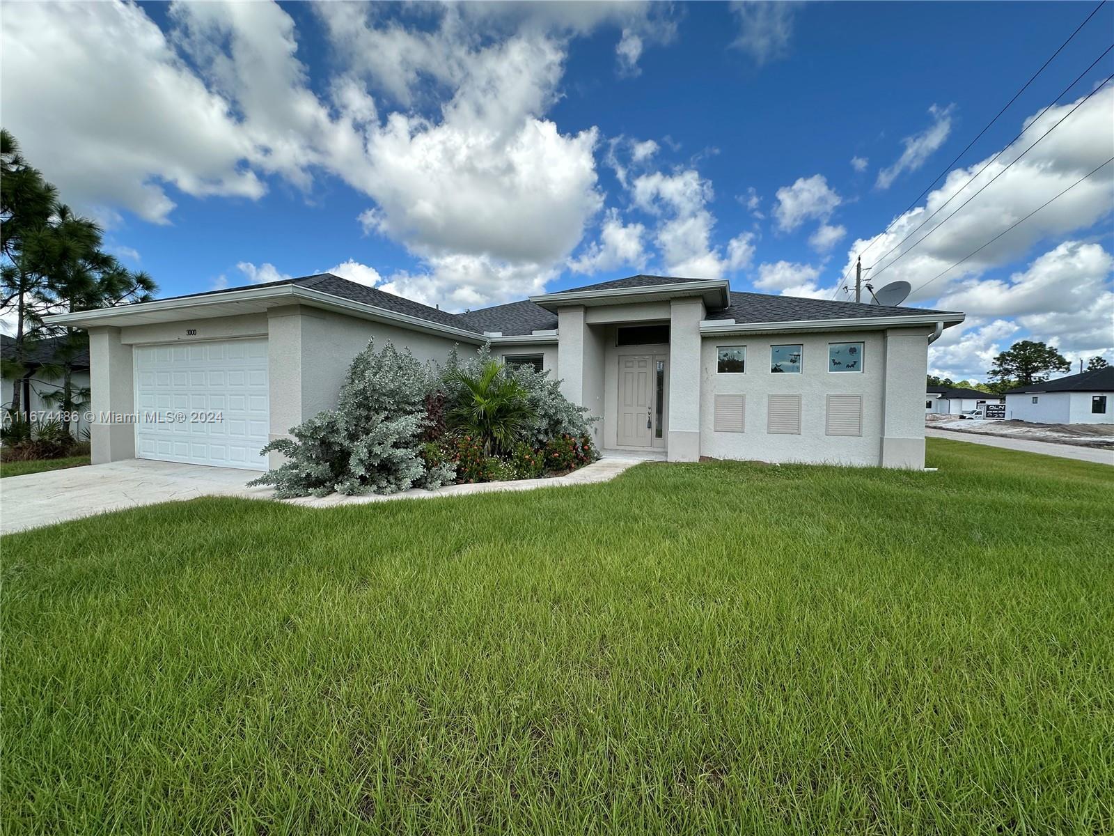 Picture of 3000 36Th St W, Lehigh Acres, FL 33971