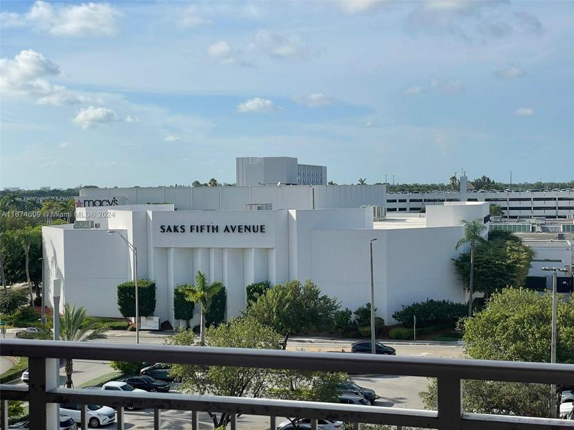 Picture of 7355 SW 89Th St # 618N, Miami FL 33156
