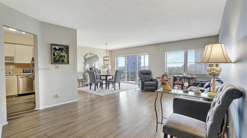 Picture of 300 Diplomat Pkwy # 817, Hallandale Beach FL 33009