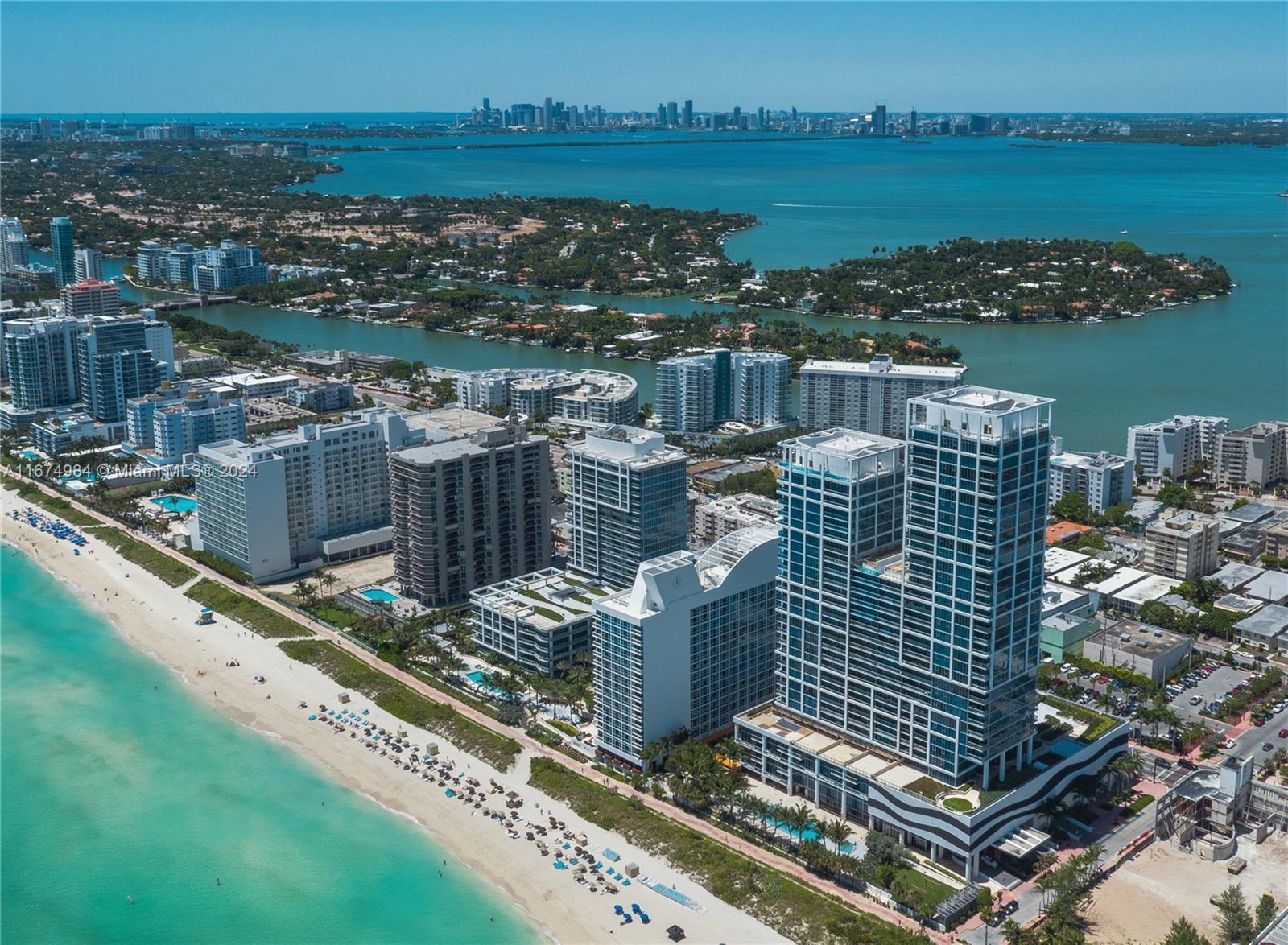 Picture of 6801 Collins Ave # 1110, Miami Beach, FL 33141