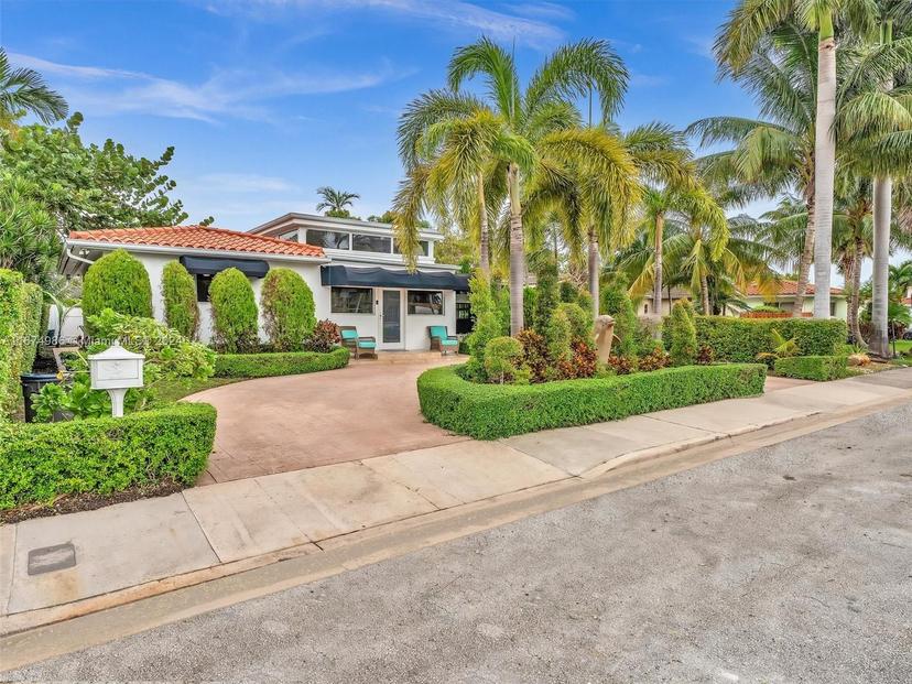 Picture of 7504 Hispanola Ave, North Bay Village FL 33141