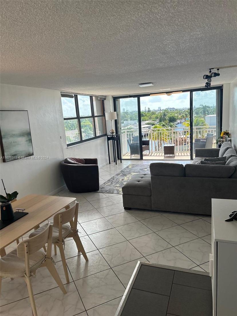 Picture of 2450 NE 135Th St # 401, North Miami FL 33181