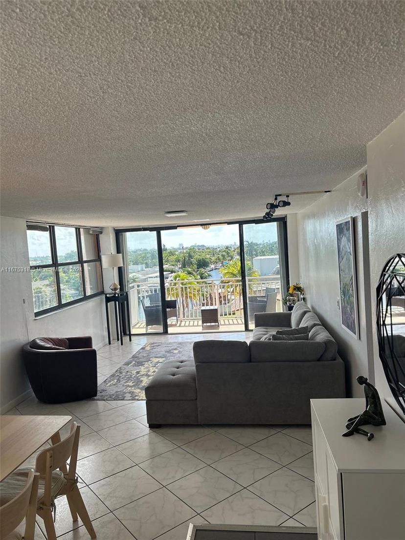 Picture of 2450 NE 135Th St # 401, North Miami FL 33181