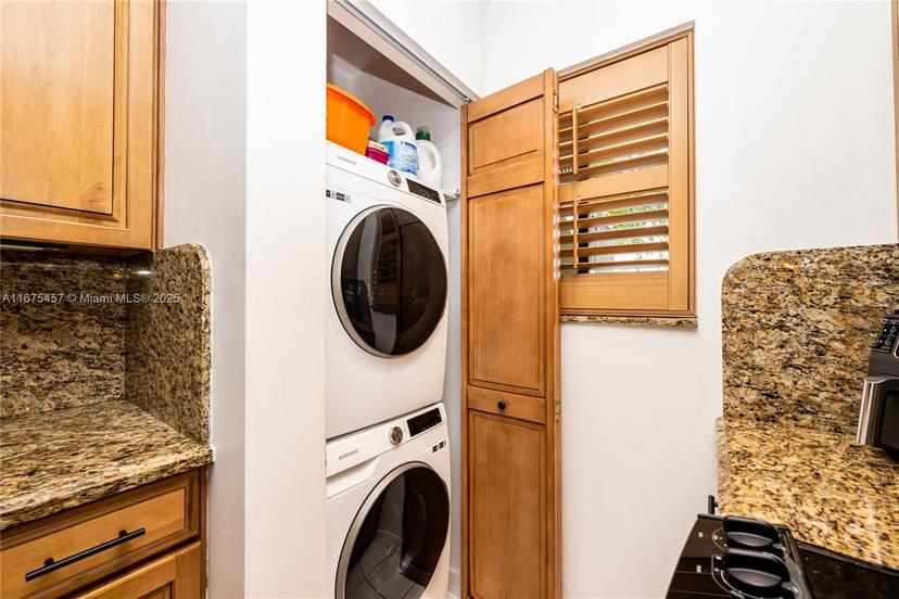 Picture of 677 Trace Cir # 102, Deerfield Beach FL 33441