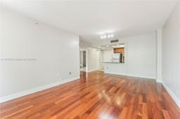 Picture of 2000 N Bayshore Dr # 306, Miami, FL 33137