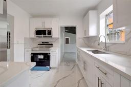 Picture of 156 NW 88Th St, El Portal, FL 33150