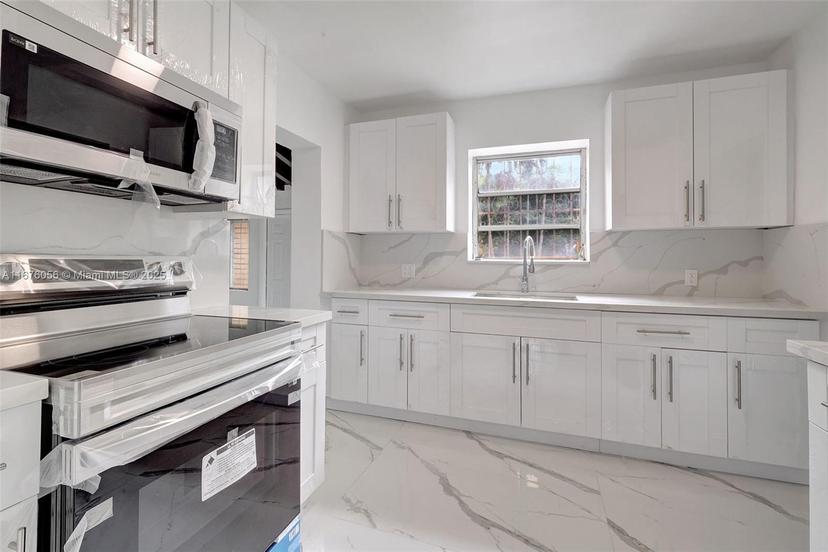 Picture of 156 NW 88Th St, El Portal FL 33150