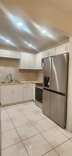 Picture of 1055 NW 57Th St, Miami, FL 33127