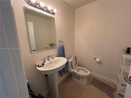 Picture of 1945 S Ocean Dr # 411, Hallandale Beach, FL 33009