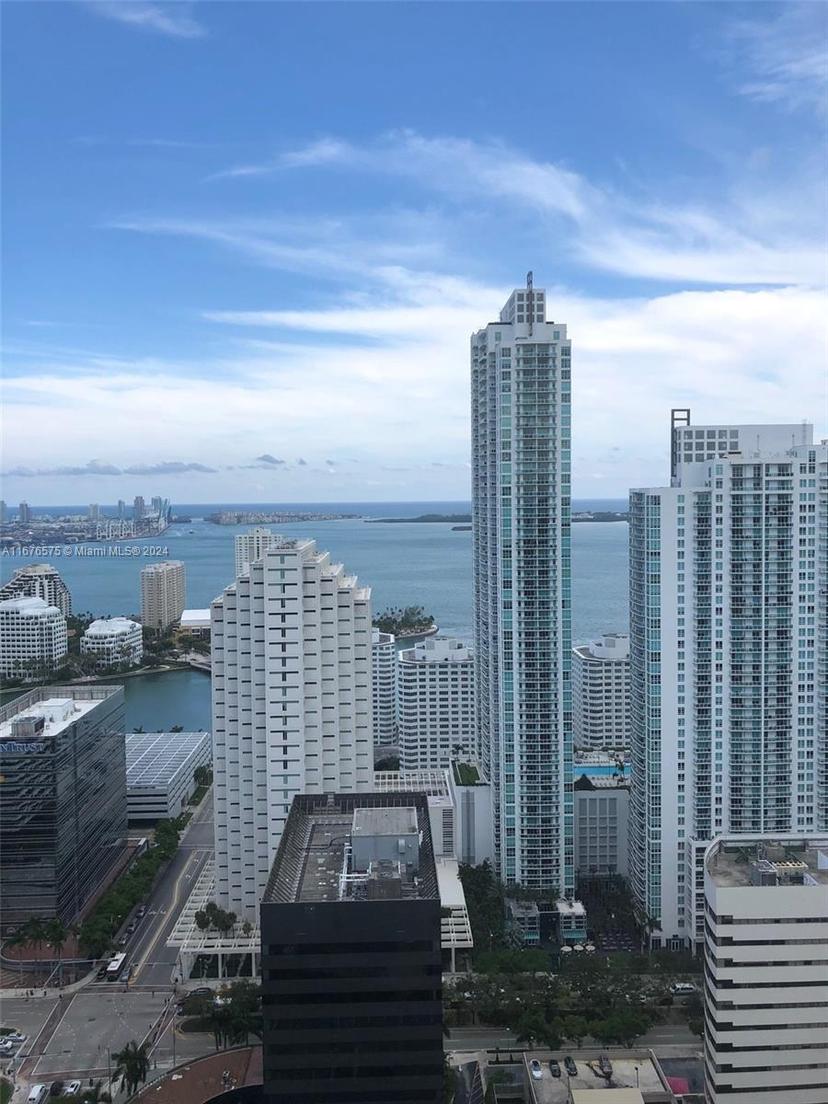 Picture of 801 S Miami Ave # 3903, Miami FL 33130
