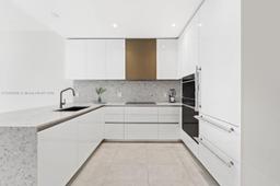 Picture of 2678 Tigertail Ave # 2005, Coconut Grove, FL 33133