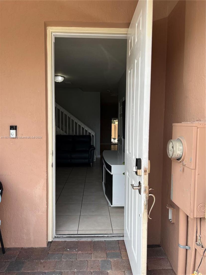 Picture of 152 SE 37Th Ter # 152, Homestead FL 33033
