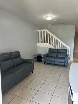 Picture of 152 SE 37Th Ter # 152, Homestead, FL 33033