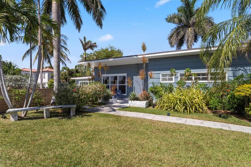 Picture of 1625 S Palmway, Lake Worth FL 33460