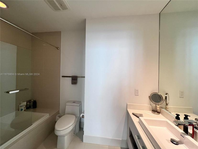 Picture of 55 SW 9Th St # 4109, Miami FL 33130