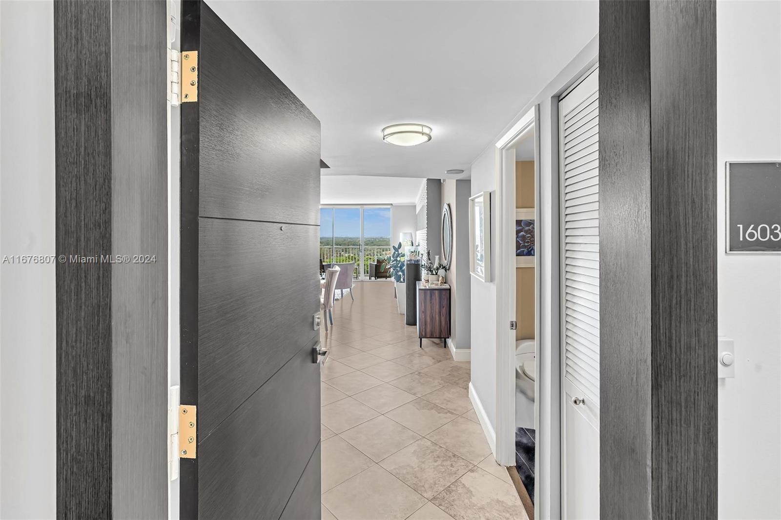 Picture of 2801 NE 183Rd St # 1603W, Aventura, FL 33160