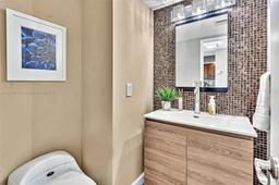 Picture of 2801 NE 183Rd St # 1603W, Aventura, FL 33160