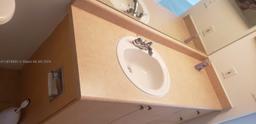 Picture of 1919 Van Buren St # 612A, Hollywood, FL 33020