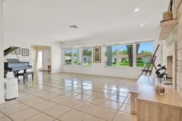 Picture of 5305 SW 64 Ct, Miami, FL 33155