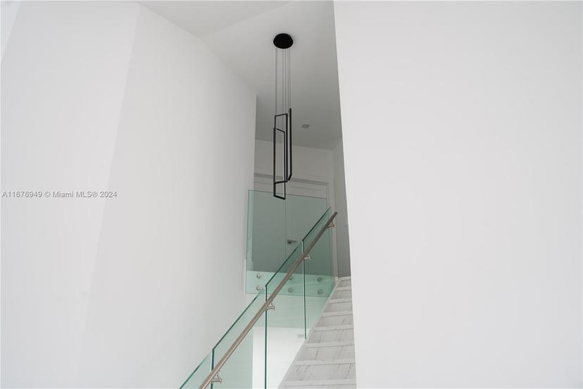 Picture of 10996 NW 58Th Ter, Doral FL 33178