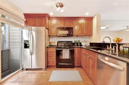 Picture of 2533 NE 15Th St, Pompano Beach, FL 33062