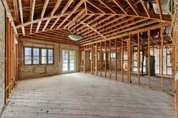 Picture of 5681 Pine Tree Dr, Miami Beach, FL 33140