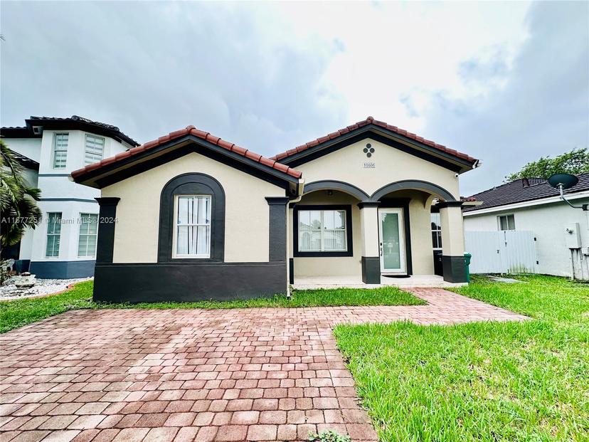 Picture of 10886 SW 242Nd St, Homestead FL 33032