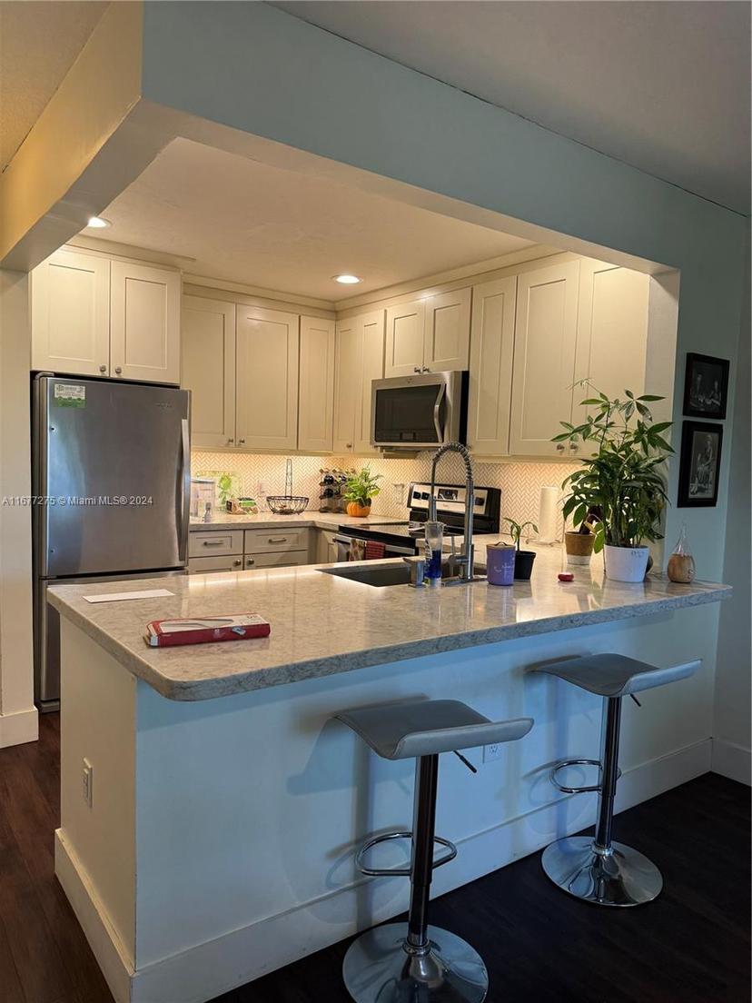 Picture of 421 SE 10Th St # A205, Dania Beach FL 33004
