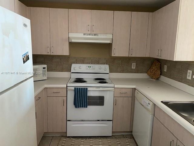 Picture of 50 Menores Ave # 829, Coral Gables FL 33134