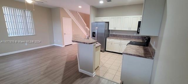 Picture of 1400 Lucaya Dr, Riviera Beach FL 33404